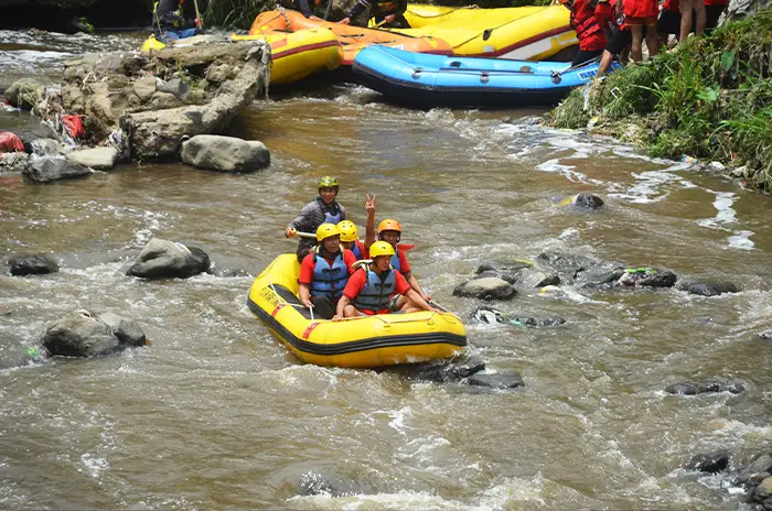 katun-outbound-rafting_003.webp